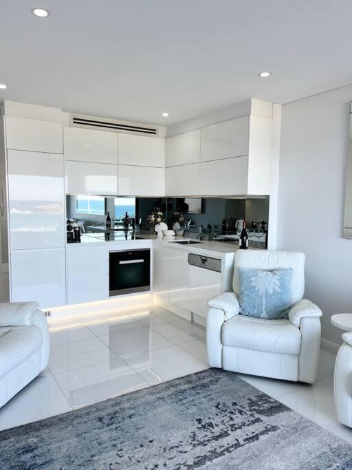 Bondi Beach Waves Beachfront Apartment Sydney Exteriér fotografie